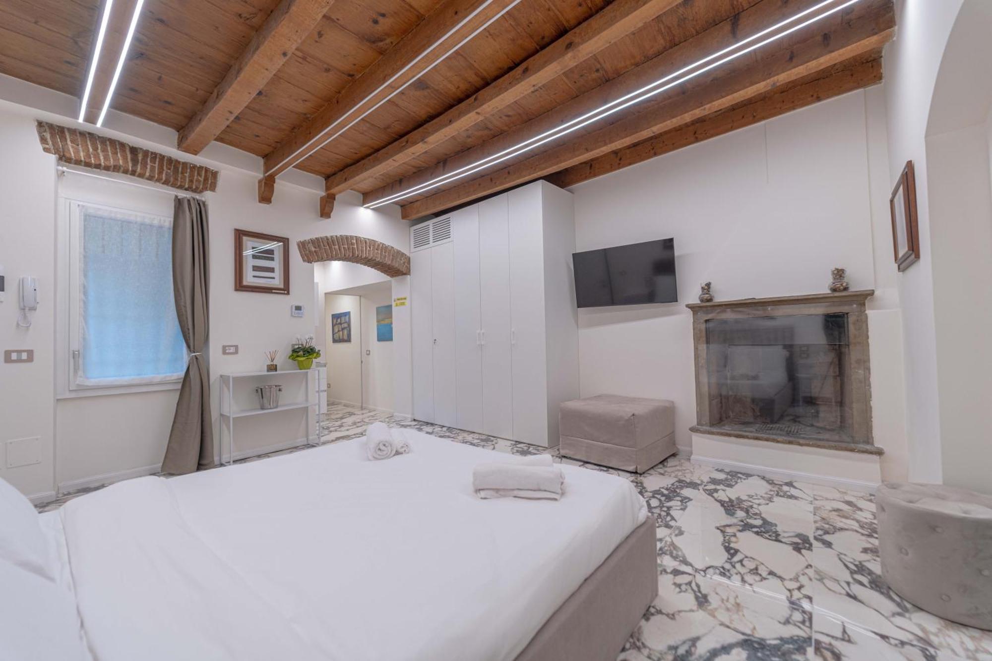 Brera Luxury Apt ミラノ エクステリア 写真